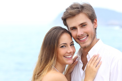 LA Teeth Whitening Treatment Cost Berkshire