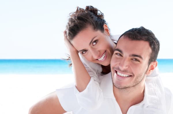 LA Teeth Whitening Berkshire